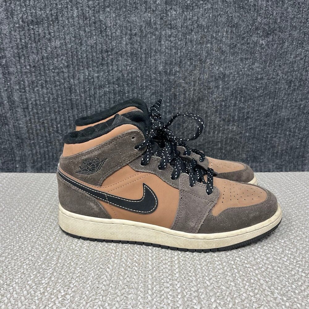 Nike Air Jordan 1 Mid SE Dark Chocolate Suede Shoes Women’s 7 5.5Y DC7248-200